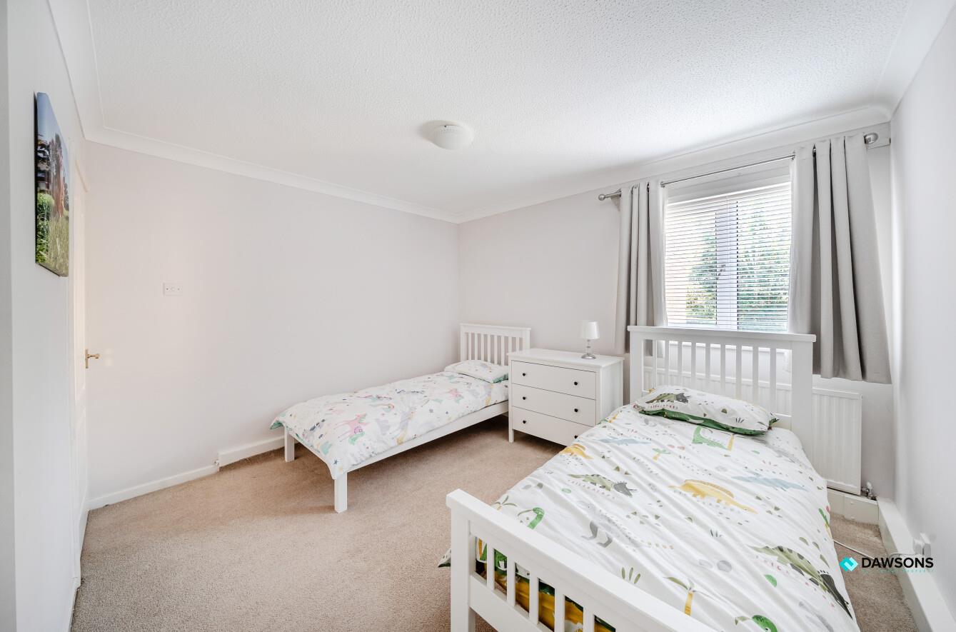 Roman Court, Blackpill, Swansea, SA3 5BL